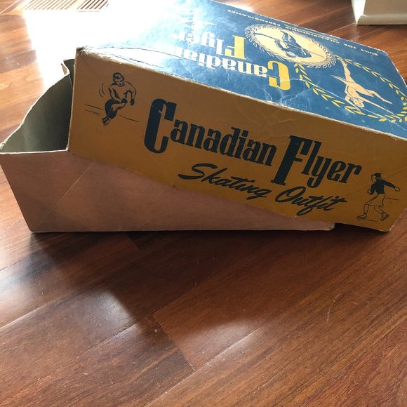 Vintage Cardboard Box Canadian Flyer Ice Skates - Picture 3 of 8